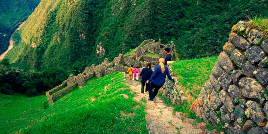 why hike the inca trail